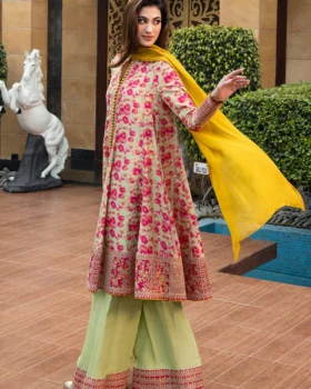 Zainab Salman Eid Edit 26 – Fuchsia Fever