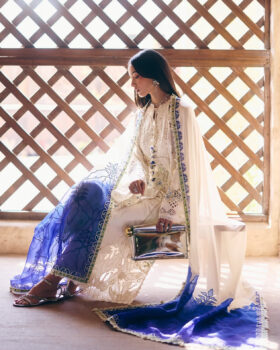 Suffuse Casual Pret 26 - Zehra