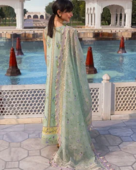 Crimson Lawn 26 - Sun-Kissed Letter-D9B