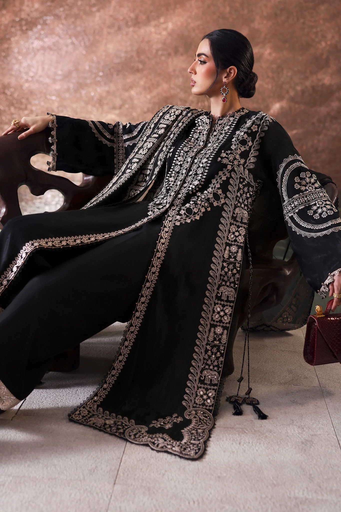 Elan Noura Festive 26 - Auravie (EV-21516)