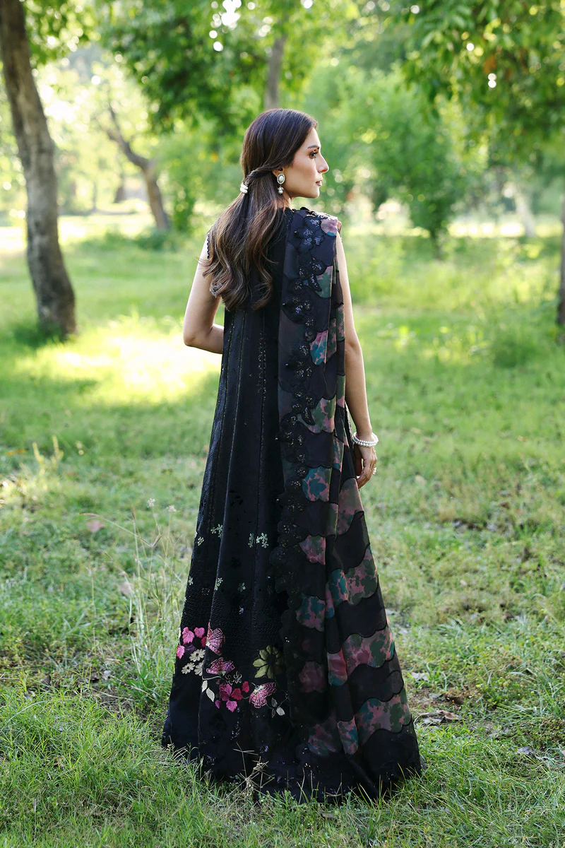 Afrozeh A Lawn 26 - Auravia