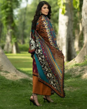 Zainab Chottani Luxe Lawn 26 - Erin - 11
