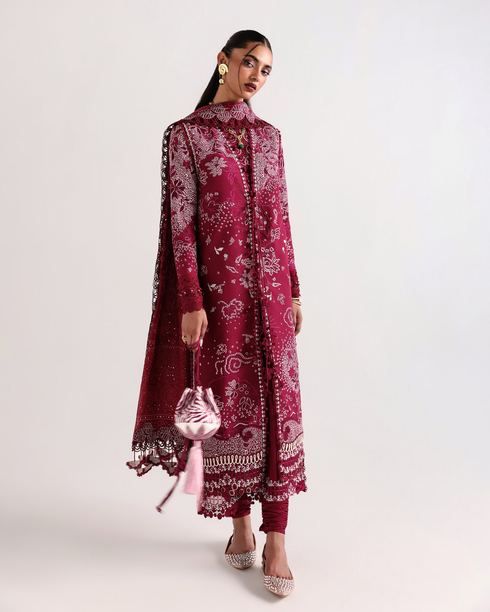 Suffuse Summer Lawn 26 - Vesria