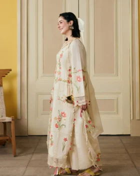 Maryam Hussain Luxury Lawn 26 - Hala
