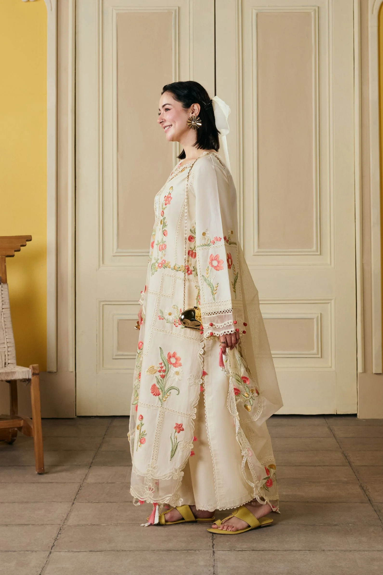 Maryam Hussain Luxury Lawn 26 - Hala