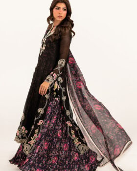 Farah Talib Aziz Lea Luxe - Noirea