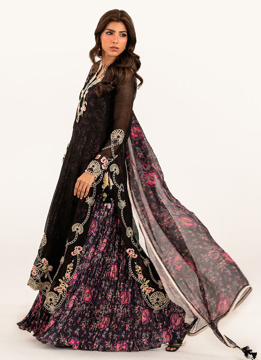 Farah Talib Aziz Lea Luxe - Noirea
