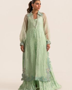 Farah Talib Aziz Lea Luxe - Belly