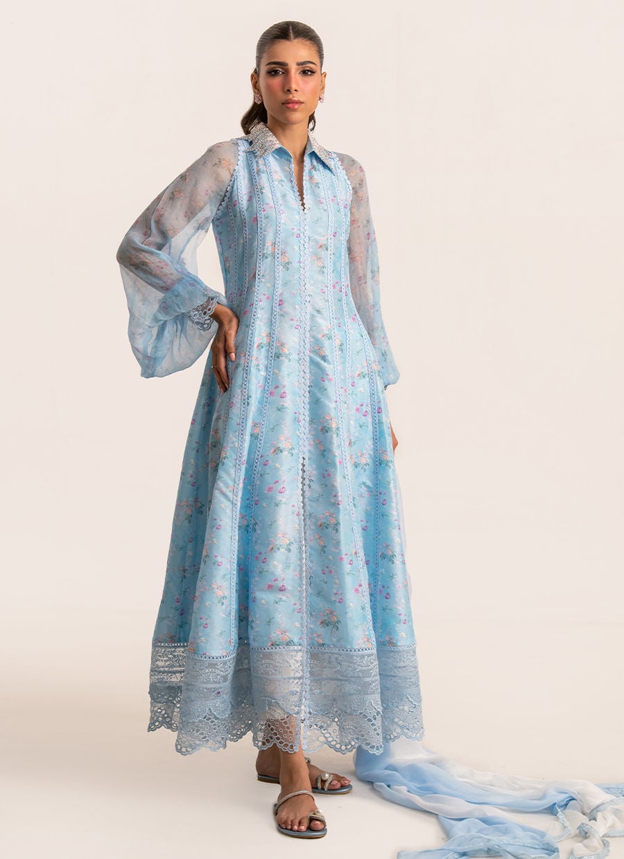 Farah Talib Aziz Lea Luxe – Sally